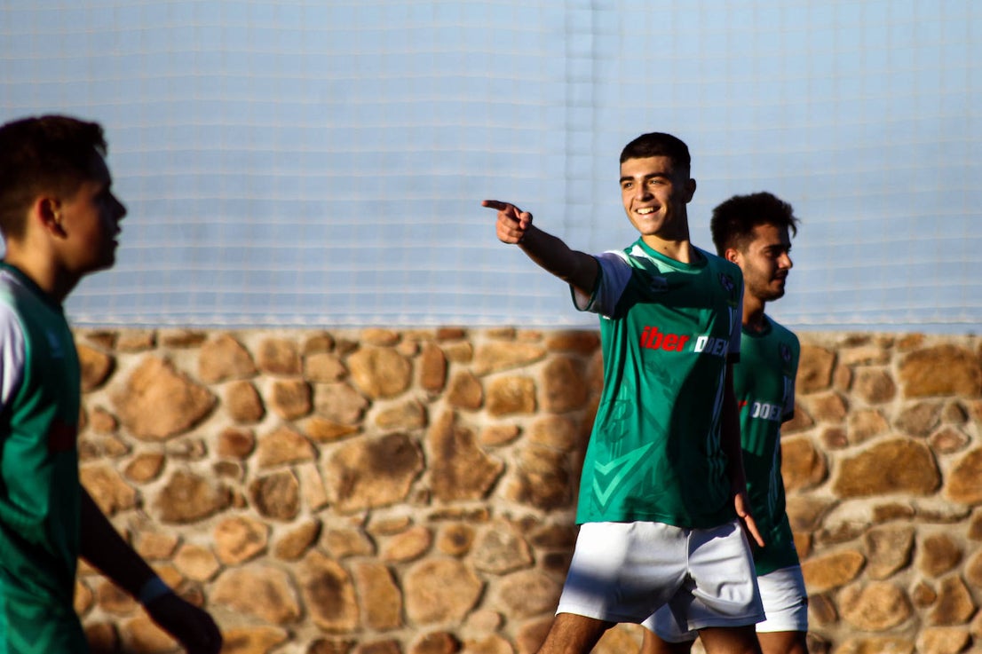 Fotos: Juveniles: Racing Valverdeño - San Roque
