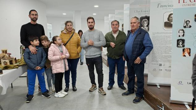 Fotos: Encuentro con autores de 'Valverde tiene historia'