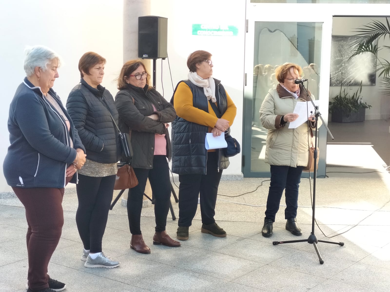 Imagen secundaria 1 - Algunas imágenes del acto