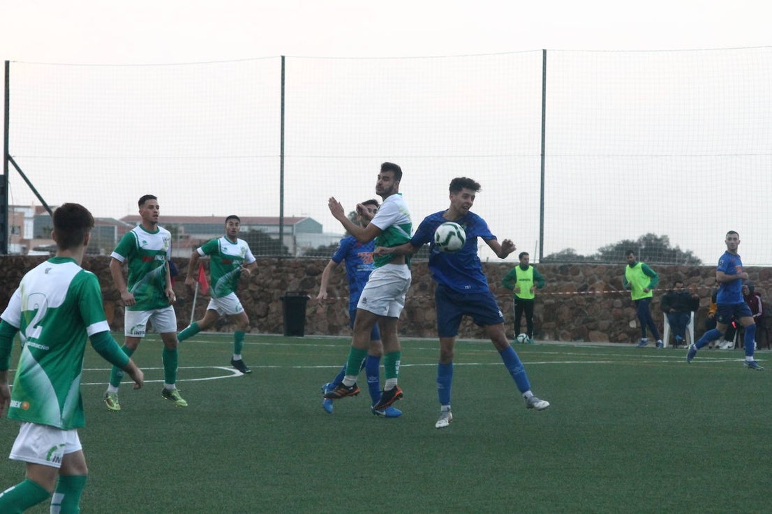 Fotos: Racing Valverdeño - Puebla de la Calzada