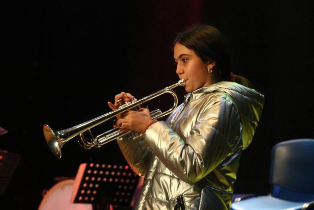 Fotos: Concierto de Navidad de la Escuela Municipal de Música