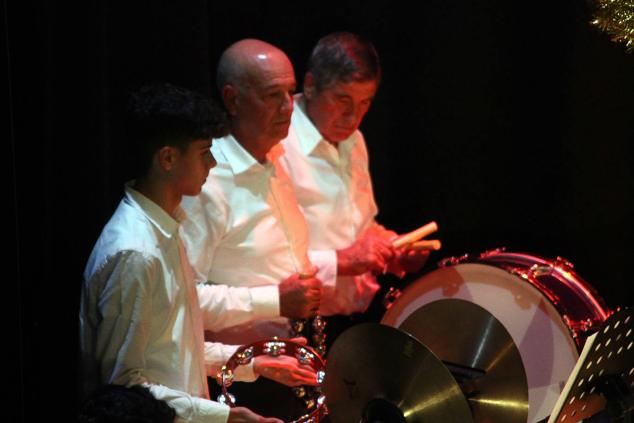 Fotos: Concierto de Navidad de la Escuela Municipal de Música