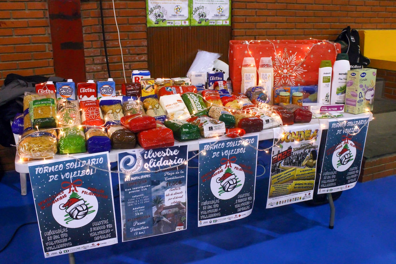 Fotos: Voleibol Infantil Valverde - Villanueva del Fresno