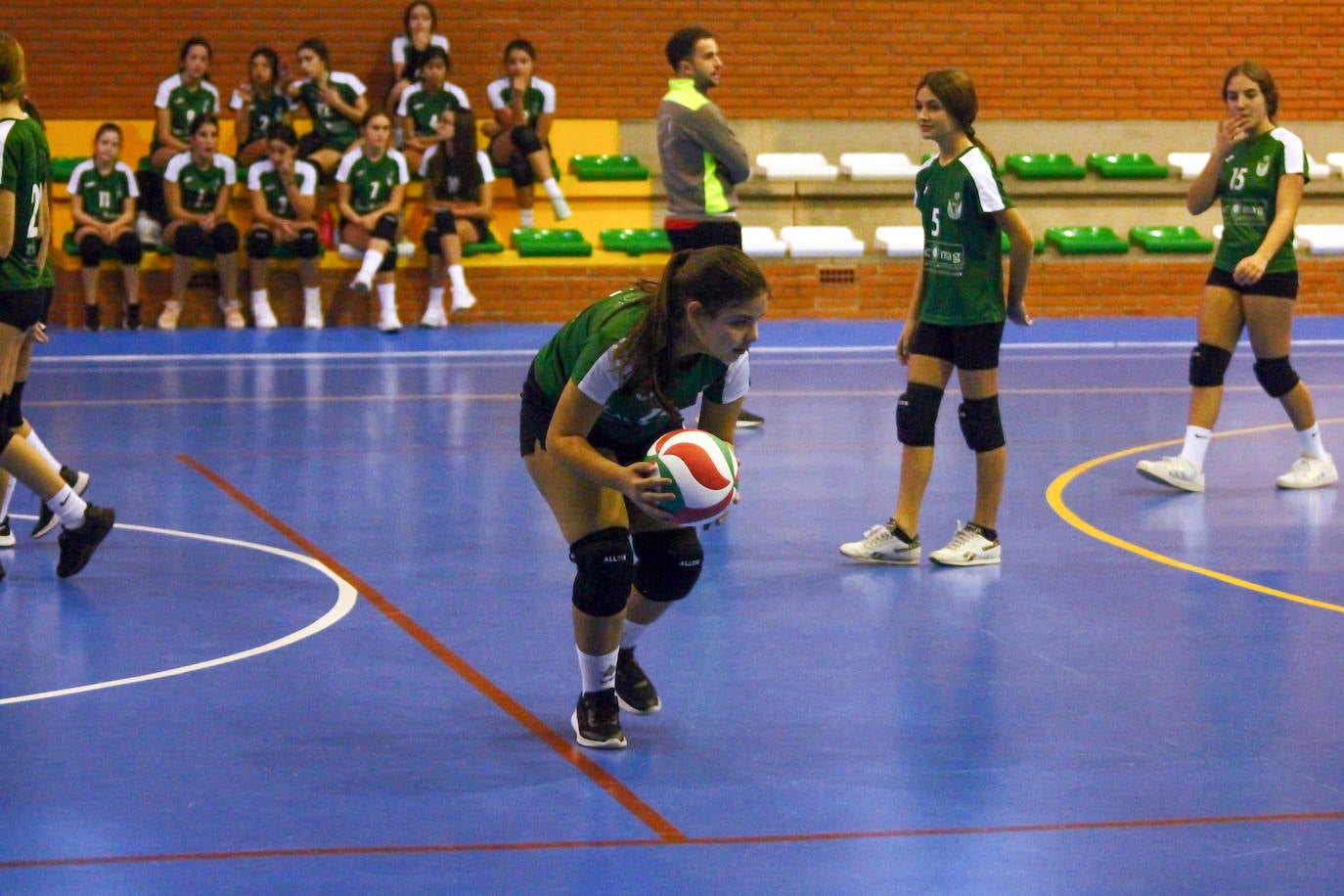 Fotos: Voleibol Infantil Valverde - Villanueva del Fresno