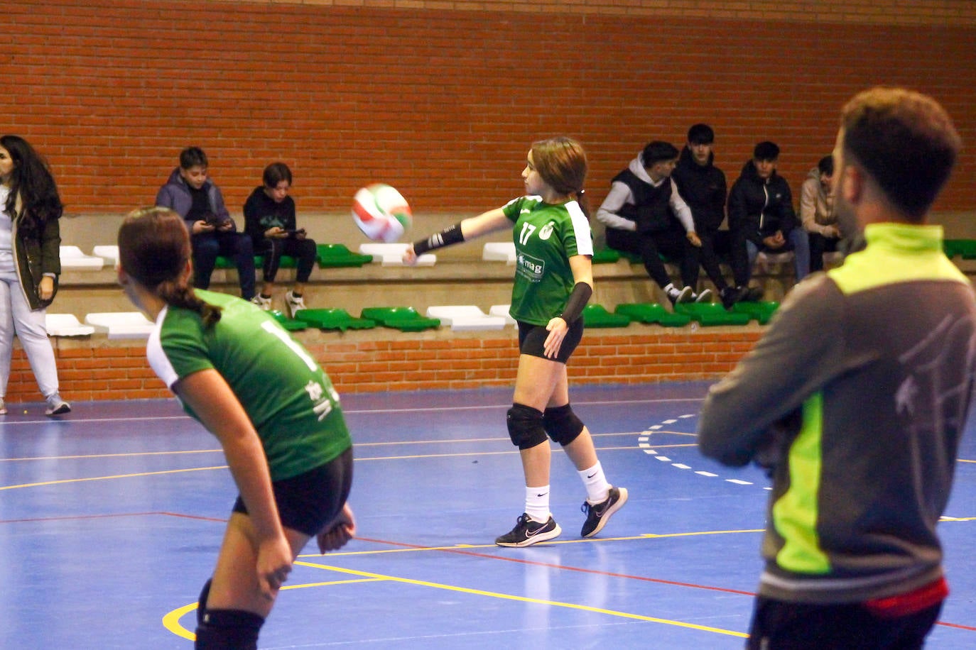 Fotos: Voleibol Infantil Valverde - Villanueva del Fresno