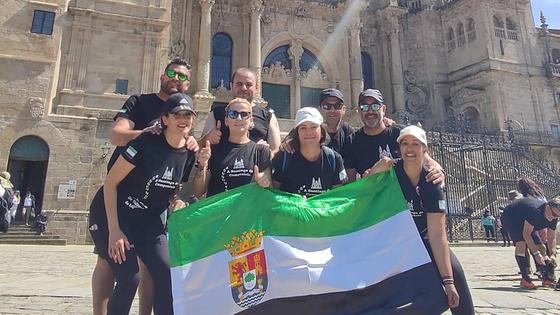 'Los Bellotos' realizan el Camino de Santiago, 118 kilómetros en 5 días