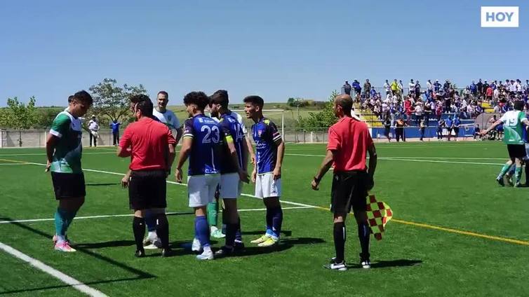 El Racing Valverdeño asciende a Tercera División frente a La Garrovilla