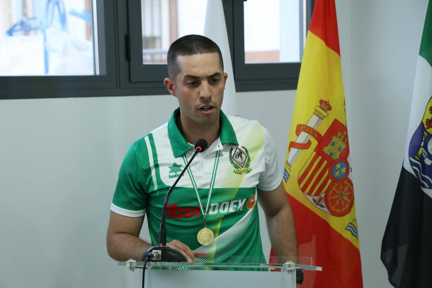 Recibimiento del Ayuntamiento al Racing Valverdeño