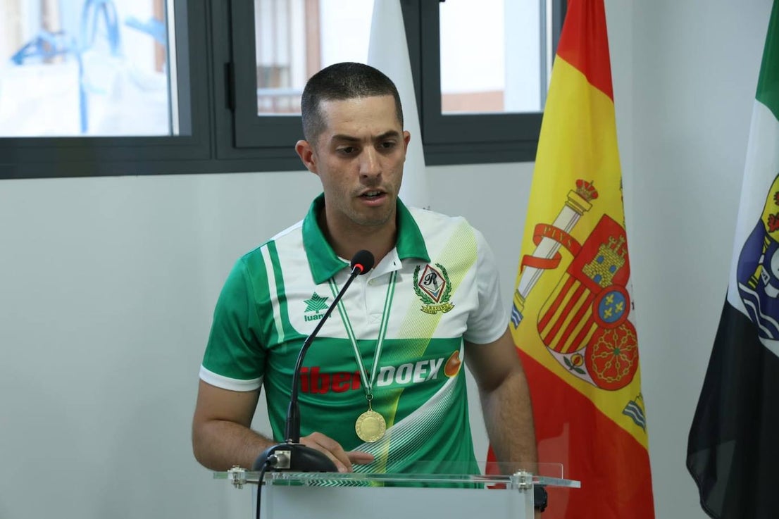 Recibimiento del Ayuntamiento al Racing Valverdeño
