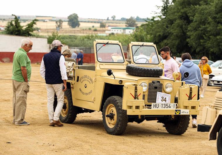 Land Rover 88 Militar 1969, coche más llamativo de la concentración