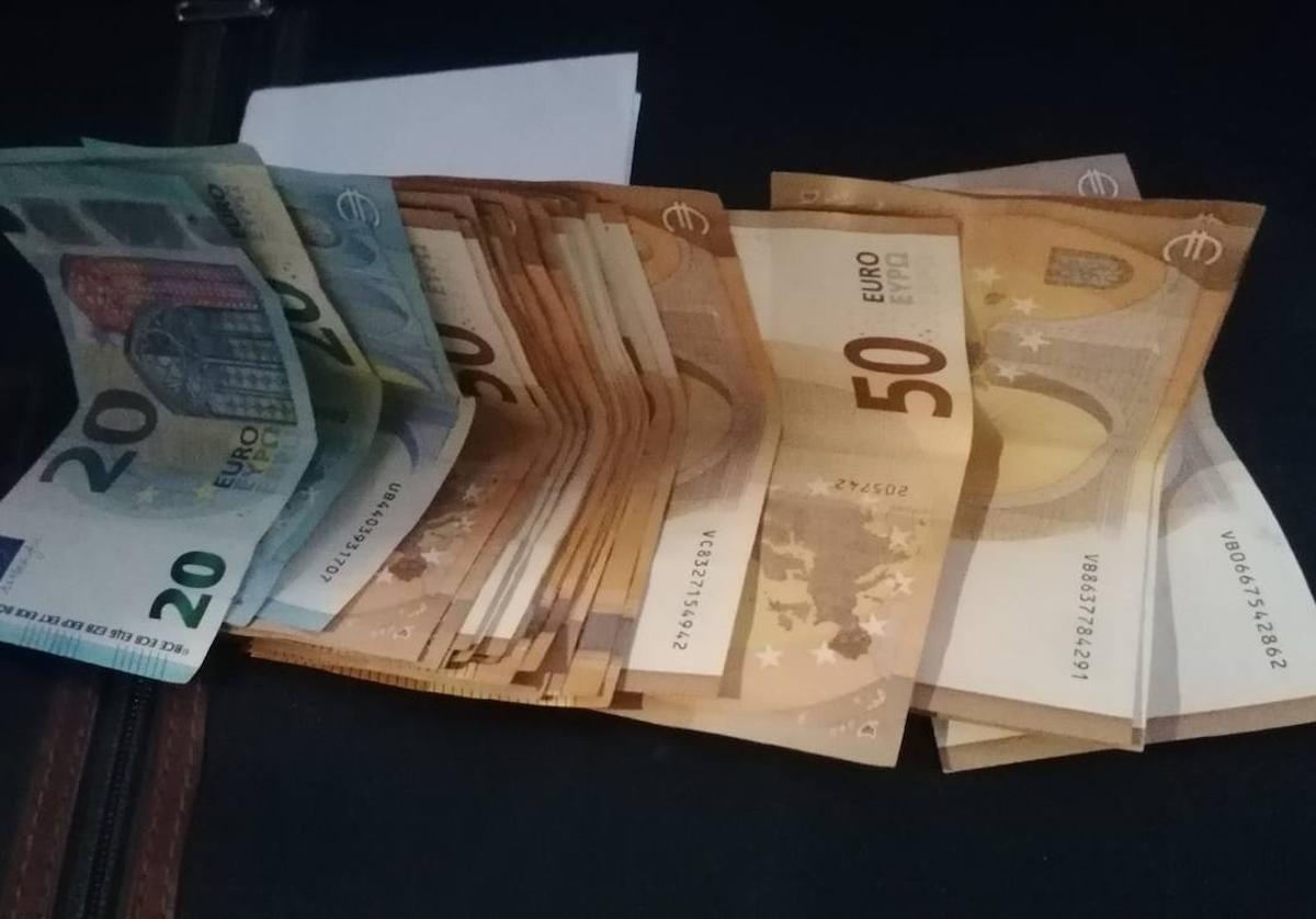 Encuentran una maleta con 1.110 euros durante la Trashumancia