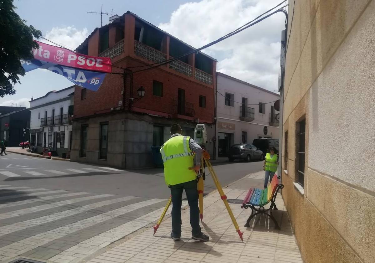 Comienzan las mediciones para la obra del arroyo a su paso por el casco urbano
