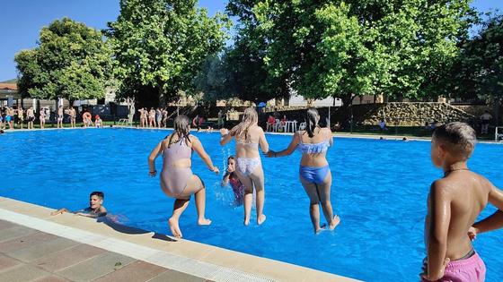 Apertura de la piscina municipal