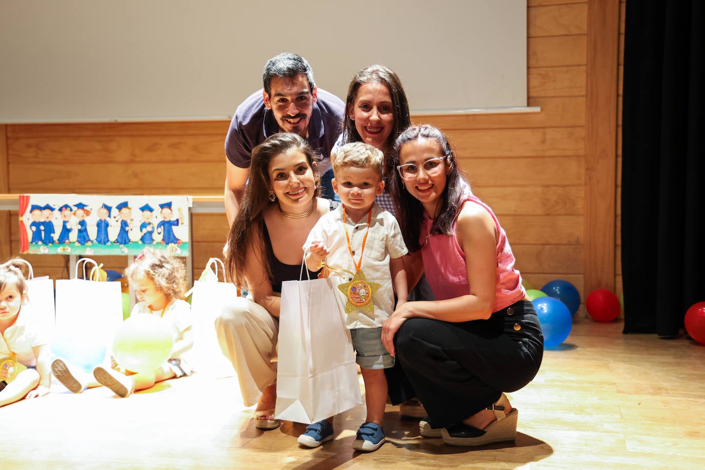 Graduación del Centro de Educación Infantil '7 Deseos' (II)