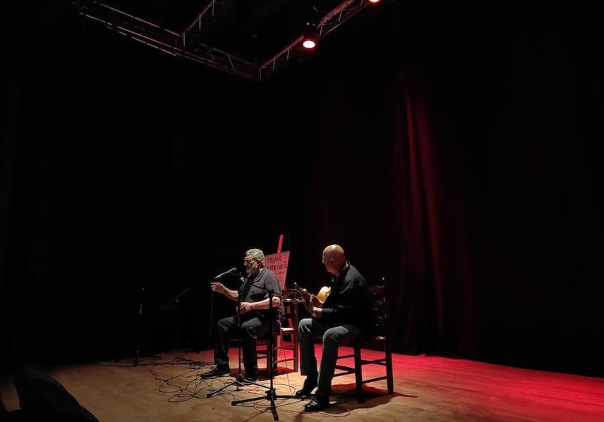 Manuel Benítez y Juan Ceferino durante su actuación