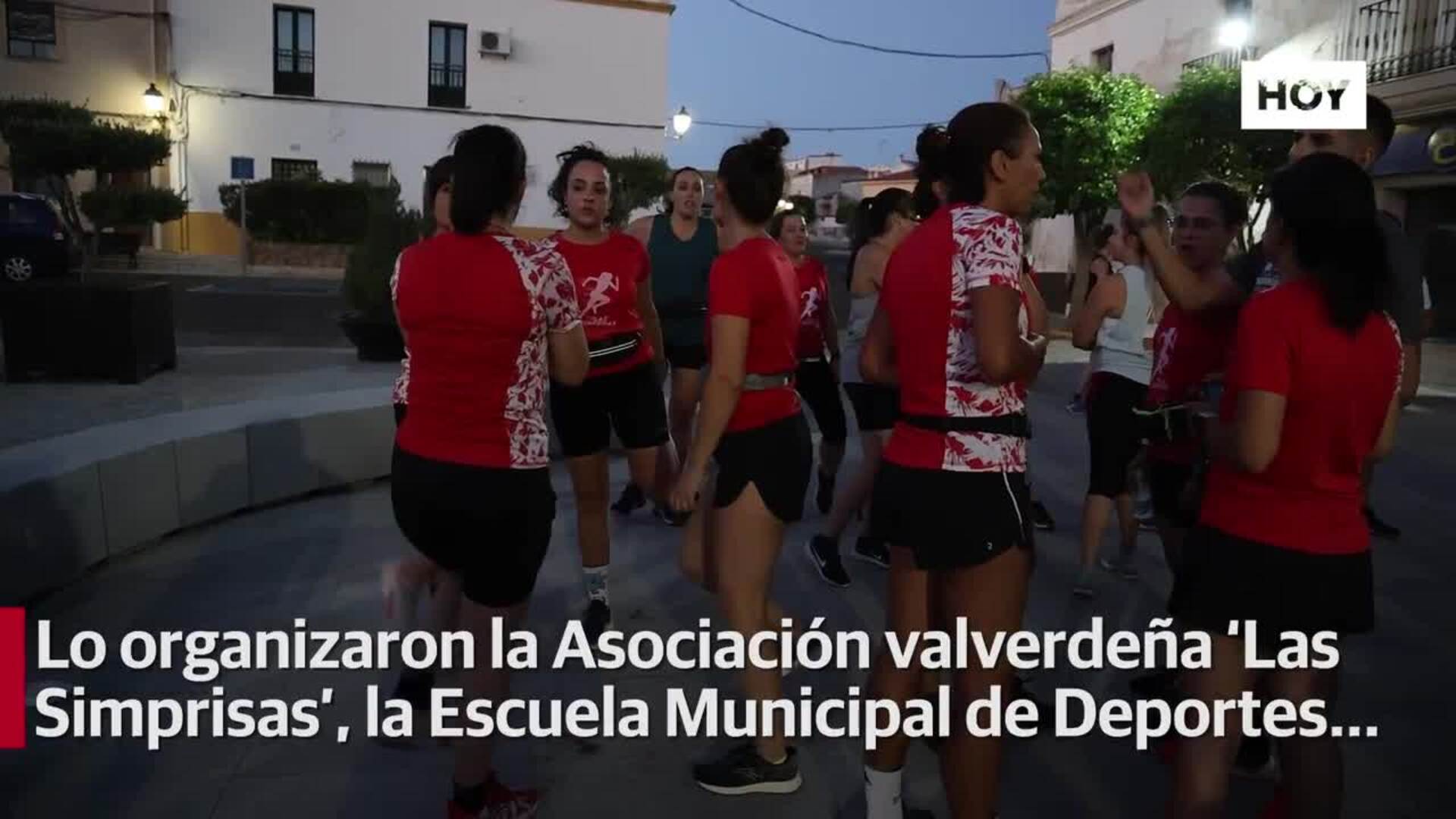 Más de 60 corredores disfrutan de la quedada nocturna