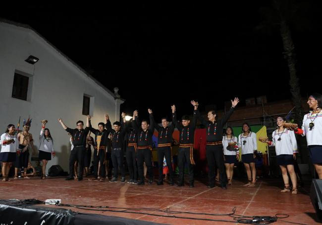 Centro Cultural Ecuatoriano Arte y Cultura para el Mañana 'Tradi Arte'