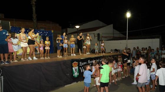 Desfile Infantil (II)