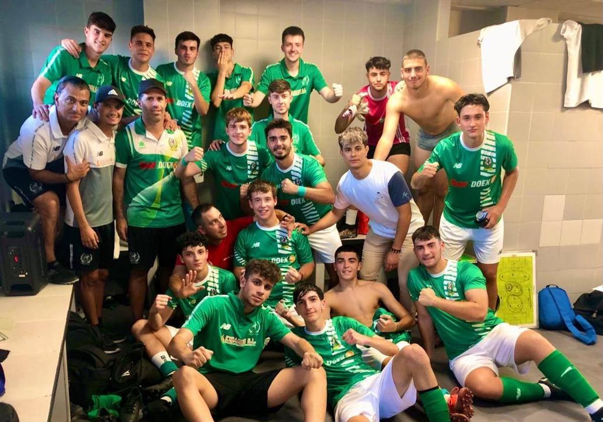 Los juveniles del Racing consiguen una contundente goleada y el liderato