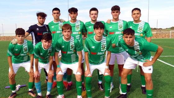 El juvenil del Racing Valverdeño ya es líder en solitario