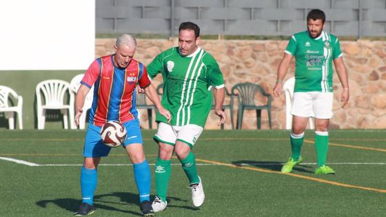 Veteranos Valverde y Hermanos Mora empatan a 2