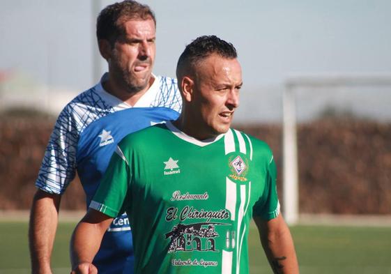 Pinto fue el hombre del partido con sus tres goles
