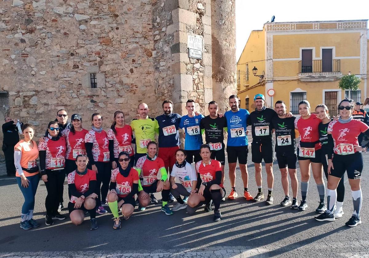 Los valverdeños conquistan la VII Carrera Popular de Almendral