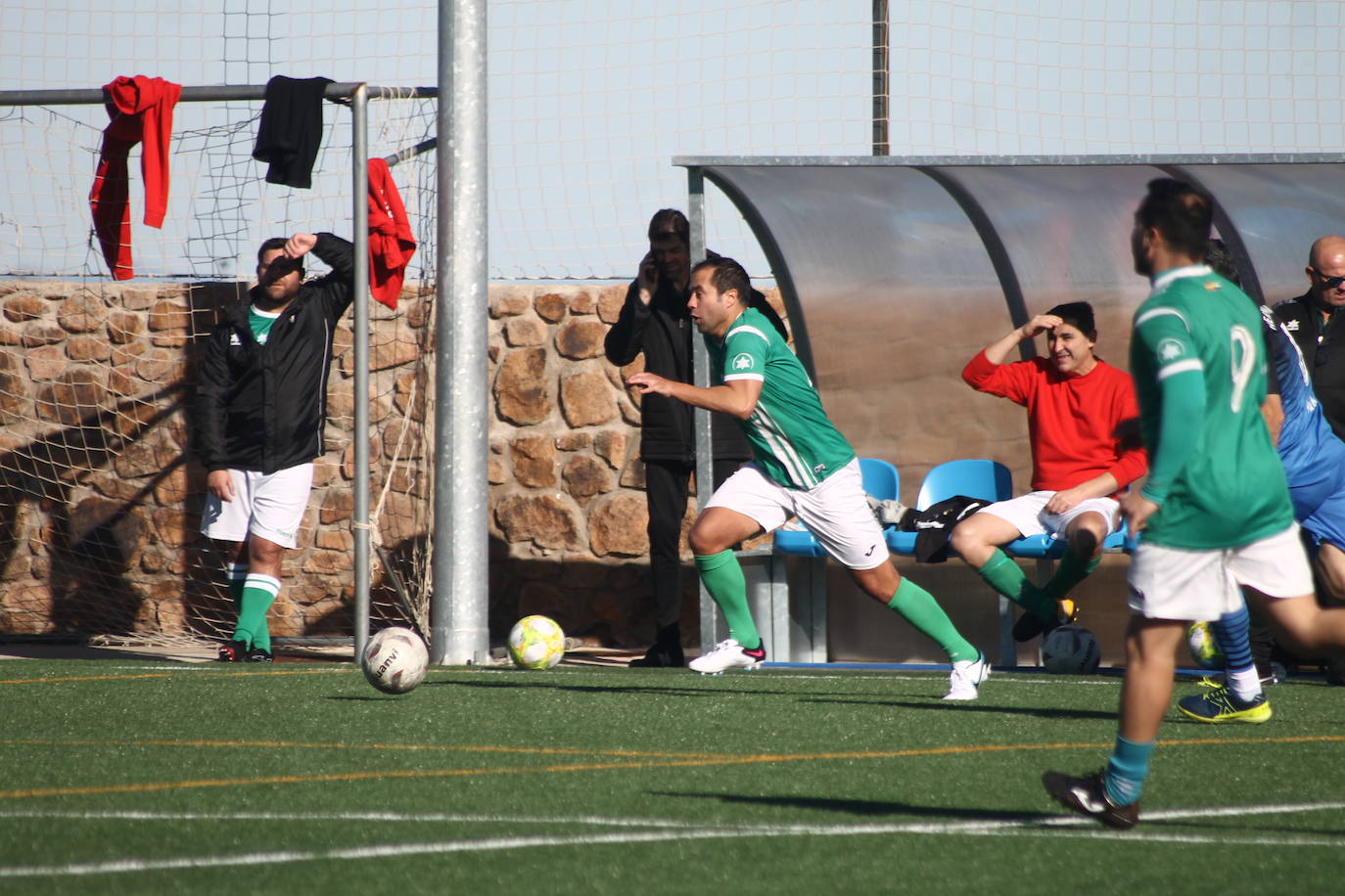 Fotos: Veteranos Valverde - Hermanos Mora