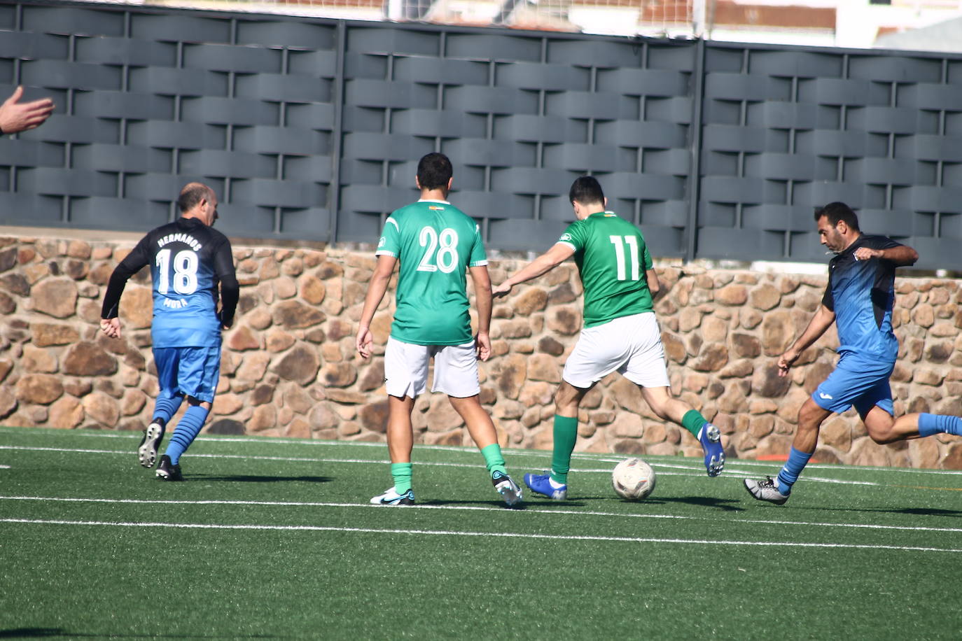 Fotos: Veteranos Valverde - Hermanos Mora