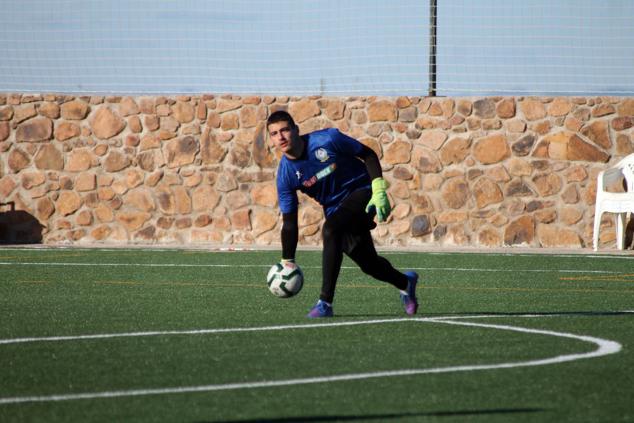 Fotos: Juveniles Racing Valverdeño - Sportextremadura