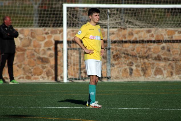 Fotos: Juveniles Racing Valverdeño - Sportextremadura