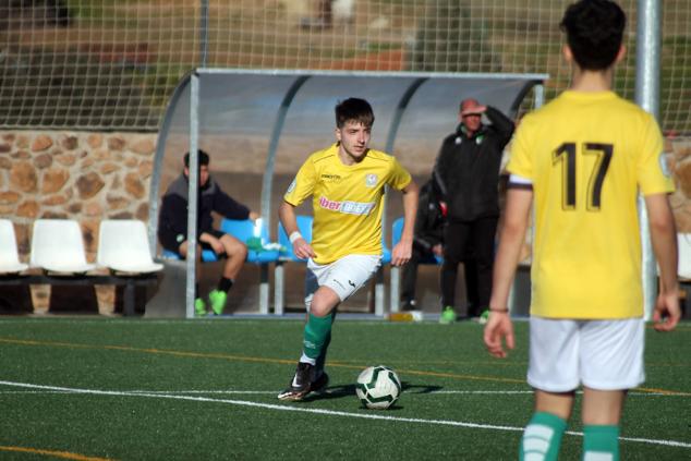 Fotos: Juveniles Racing Valverdeño - Sportextremadura