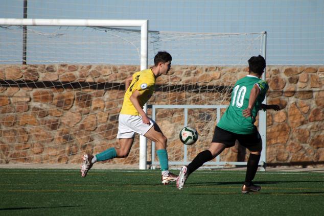 Fotos: Juveniles Racing Valverdeño - Sportextremadura