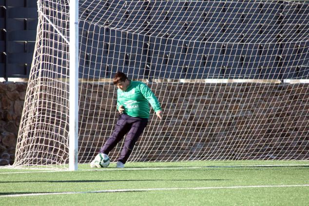 Fotos: Juveniles Racing Valverdeño - Sportextremadura