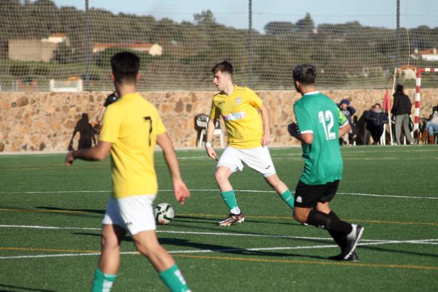 Fotos: Juveniles Racing Valverdeño - Sportextremadura