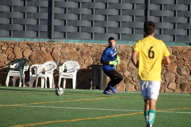 Fotos: Juveniles Racing Valverdeño - Sportextremadura