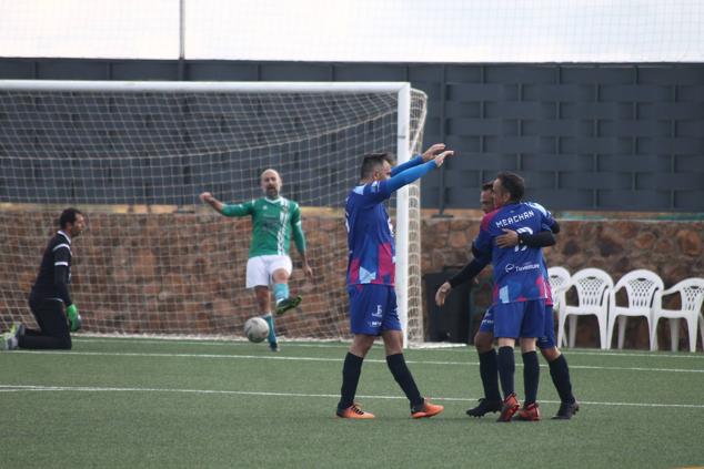 Fotos: Veteranos Valverde - Viajes Traventure