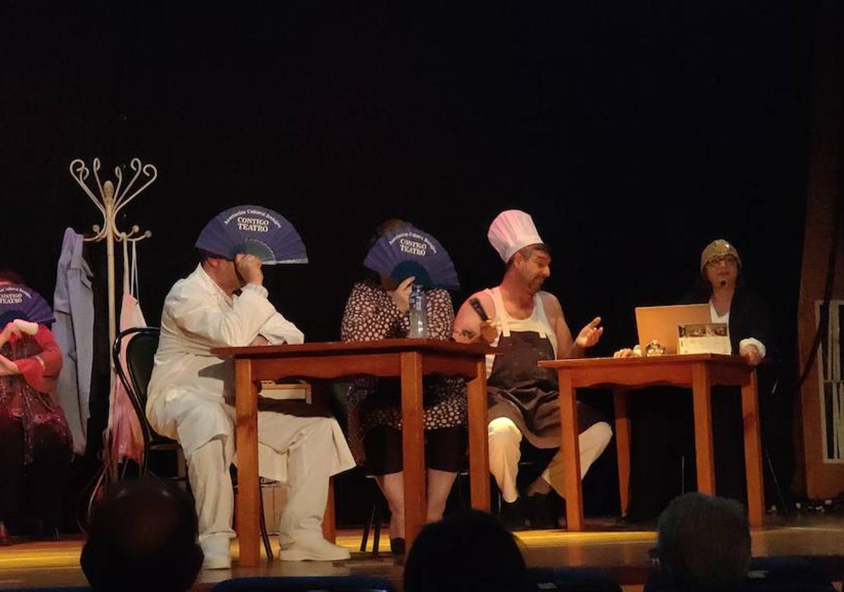 Imagen principal - Imágenes de la obra