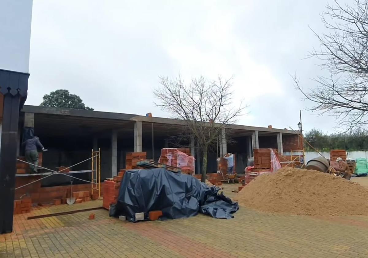 Reanudan las obras de ampliación del gimnasio