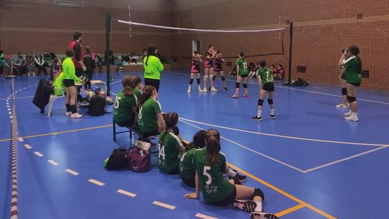 Los equipos de voleibol ya han vuelto tras el parón navideño