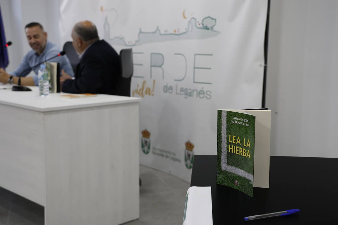 Presentación del libro 'Lea la hierba'