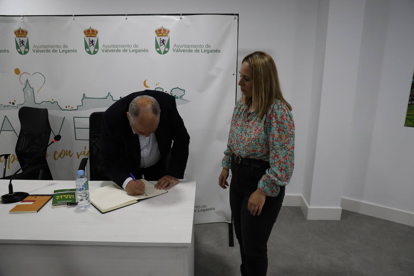 Presentación del libro 'Lea la hierba'