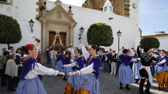 Valverde celebra el día de su patrona con gran entusiasmo y devoción