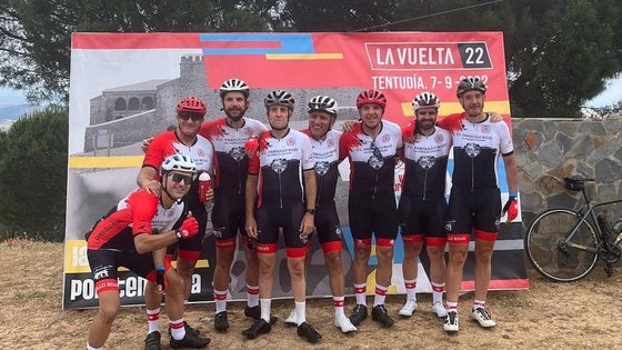 La Peña Ciclista Farolillo Rojo brilla en Monesterio