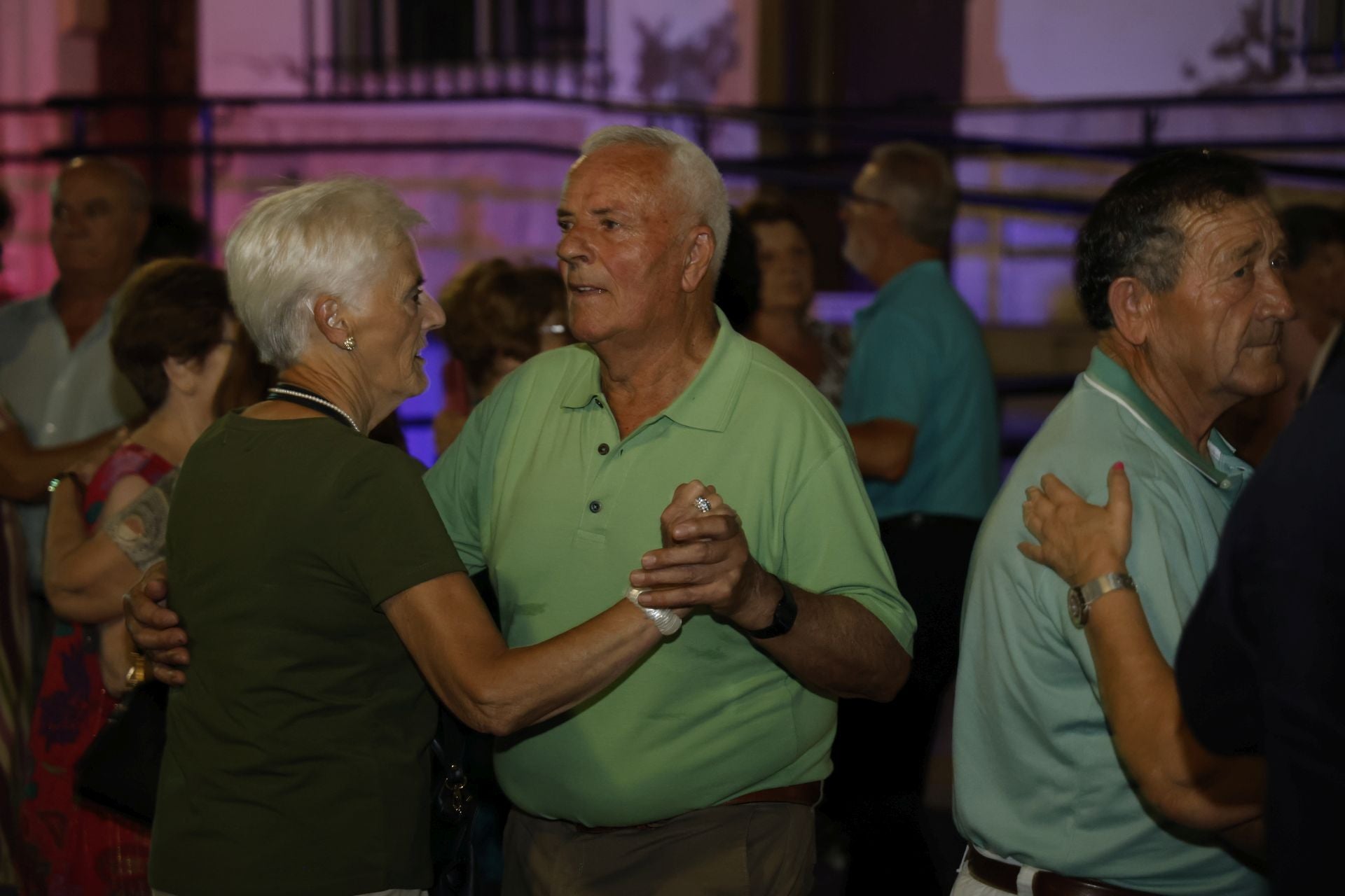 Baile de la Semana del Mayor