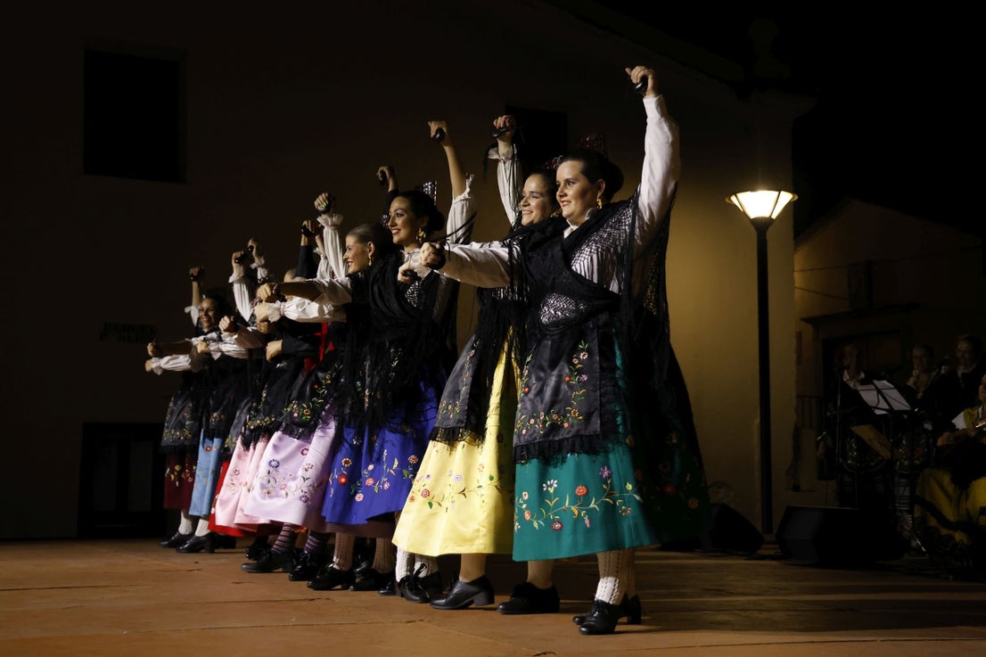 Festival Folklórico Los Pueblos del Mundo
