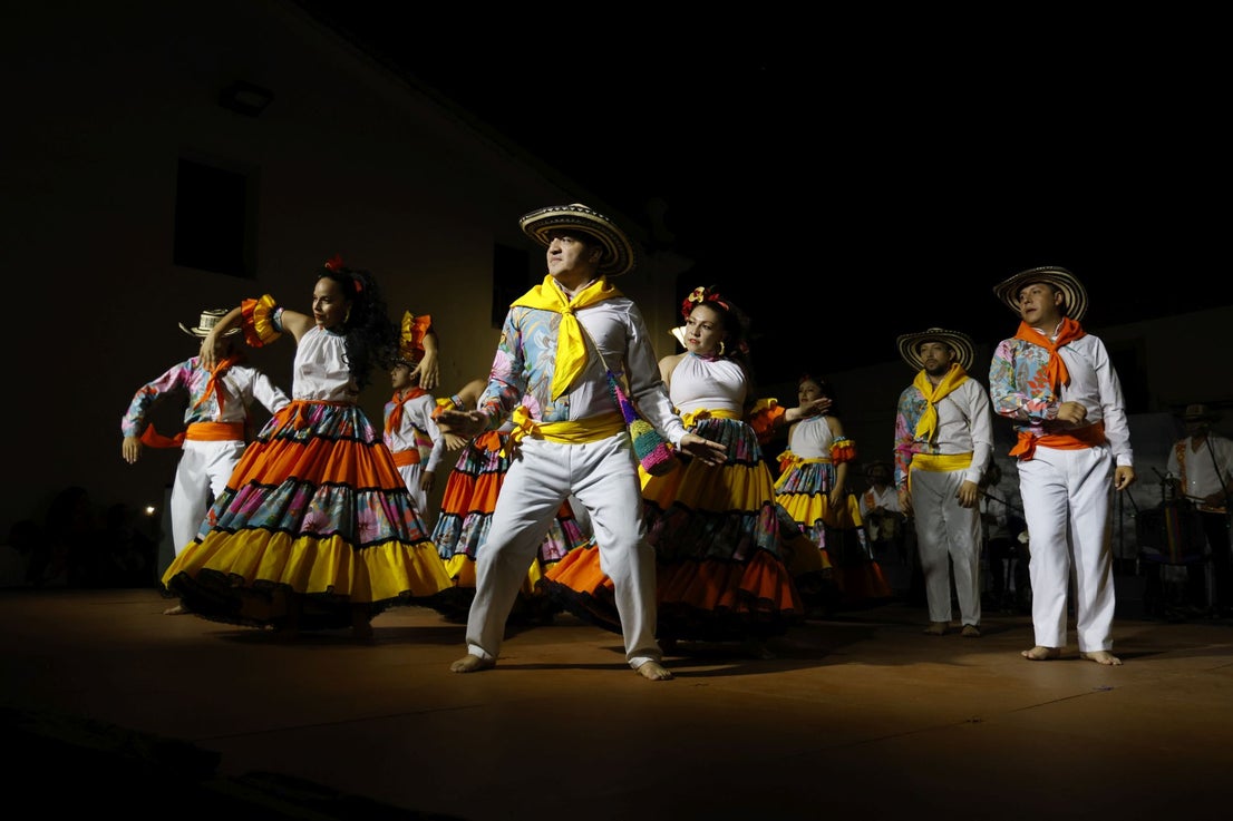 Festival Folklórico Los Pueblos del Mundo