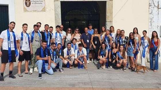 La localidad recibe a los candidatos del certamen Miss y Míster Embajadores de la Moda de Extremadura
