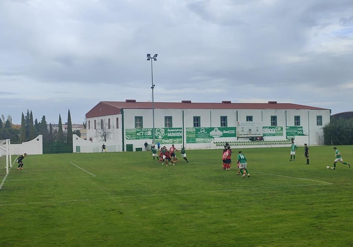 Un golazo de Mati que vale un punto ante el Talavera
