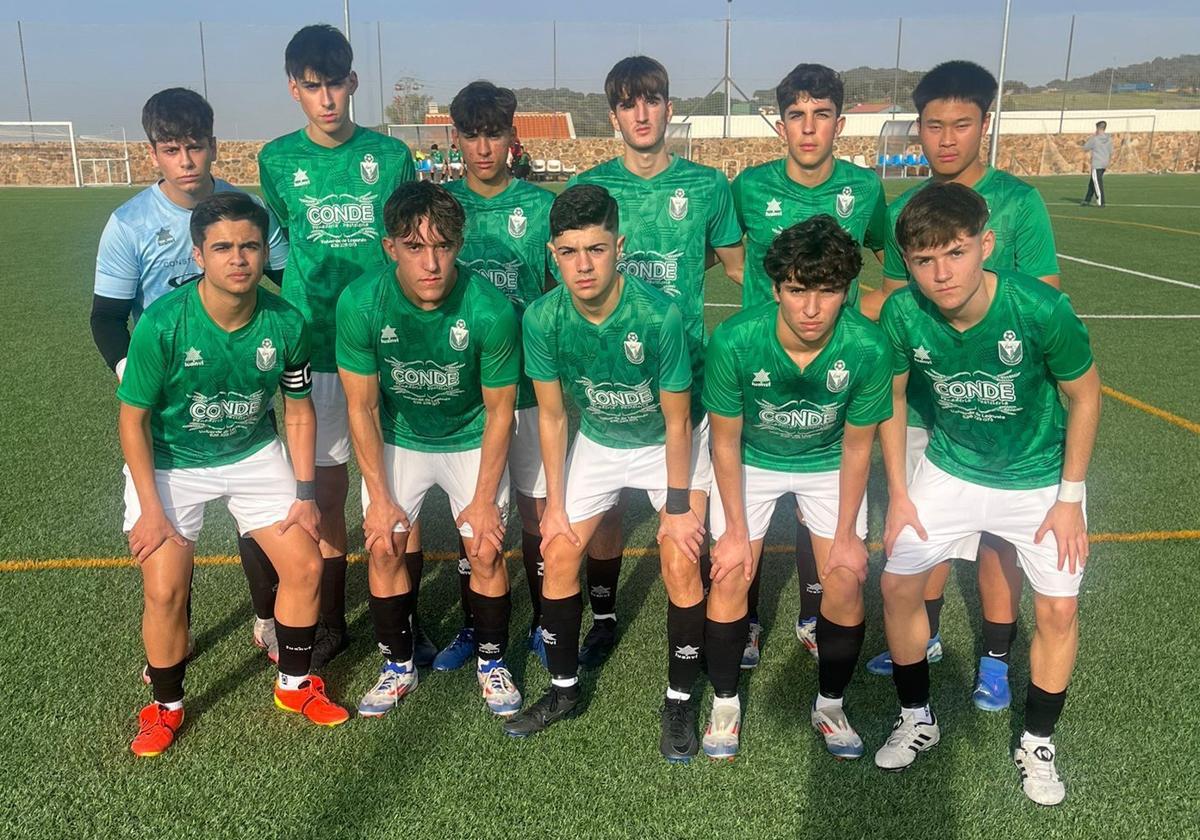 Los juveniles de la EMD salvan un punto en el último suspiro
